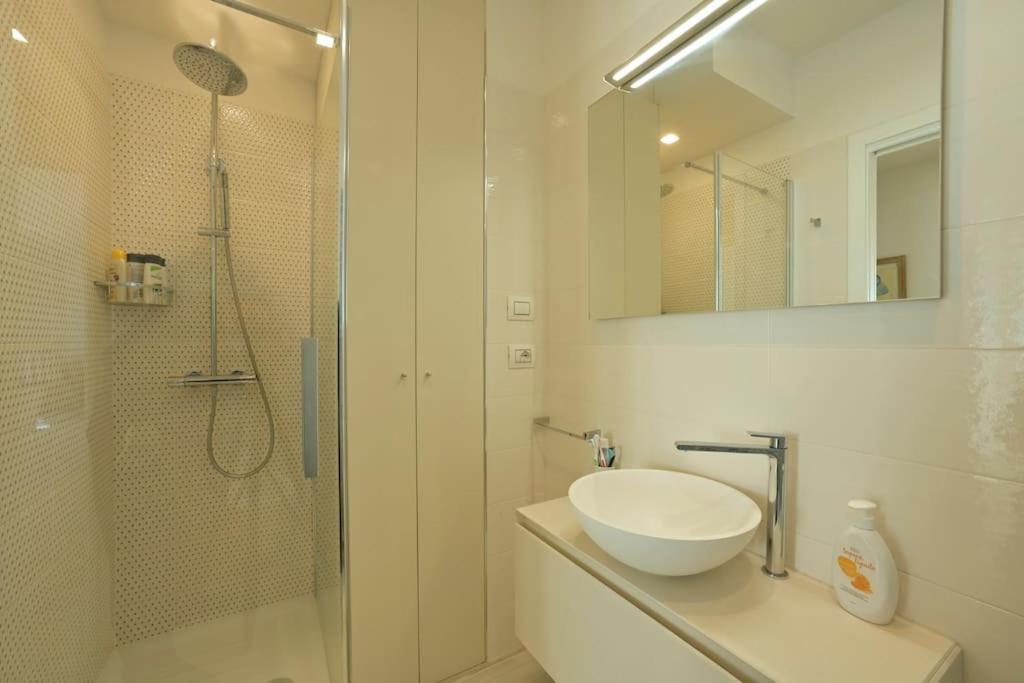 Luxury Apartament Con Garage Vista Mare Alassio Per 6 Persone Esterno foto