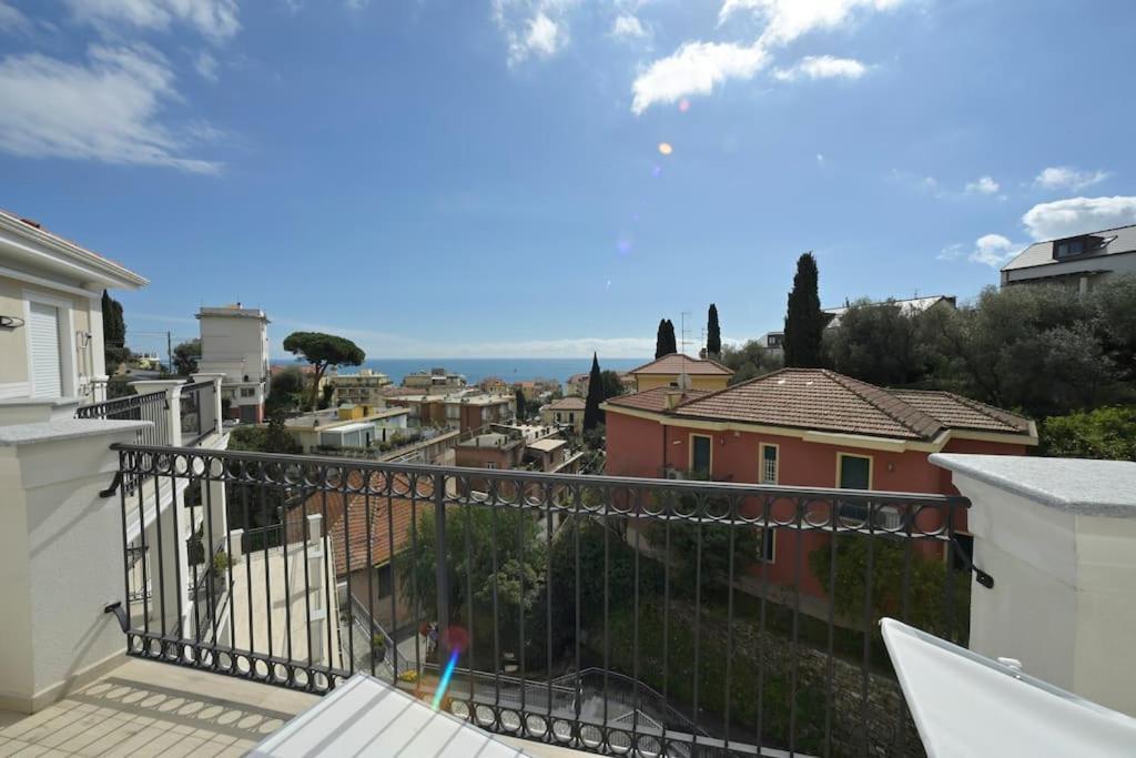 Luxury Apartament Con Garage Vista Mare Alassio Per 6 Persone Esterno foto